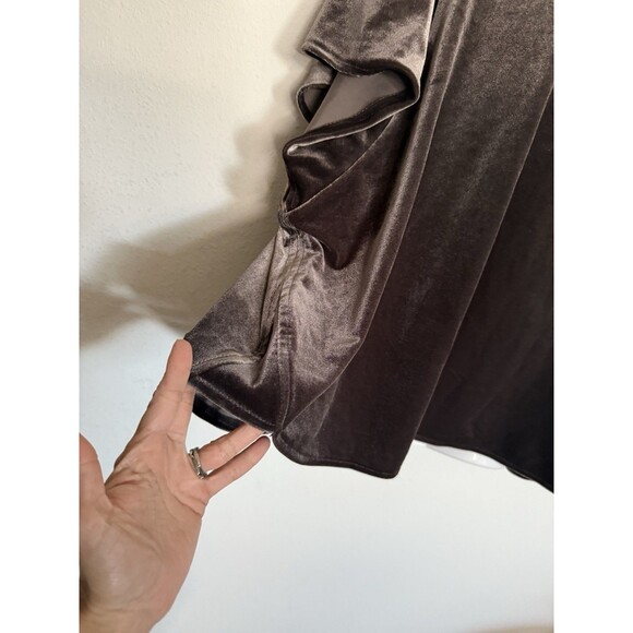 Madewell Velvet Top 2XL Womens Gray Butterfly Classy  Round Neck XXL Plus - Picture 4 of 9